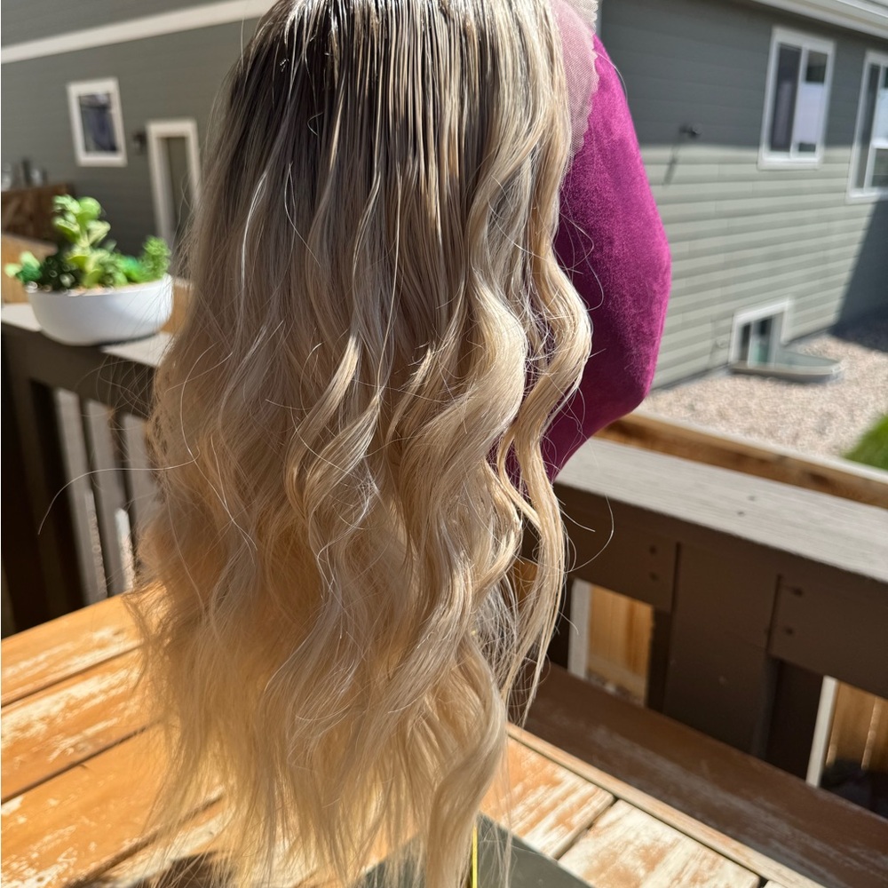 Chelsey Smith Wigs - Gently worn - Beautiful Wig